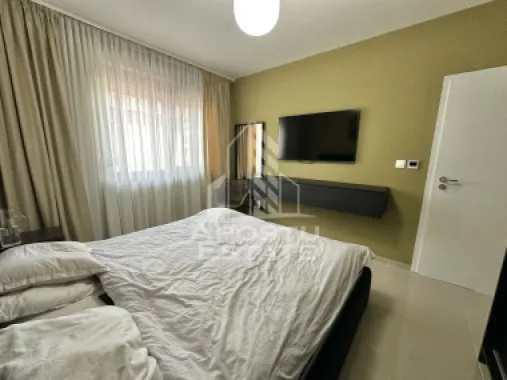 Duplex cu 3 camere si 2 bai complet mobilat si utilat in Giroc.