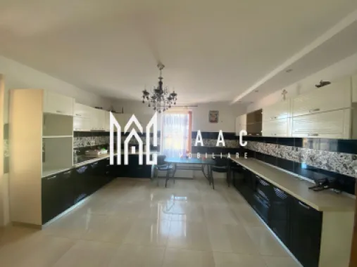 Logo MAAC IMOBILIARE logo