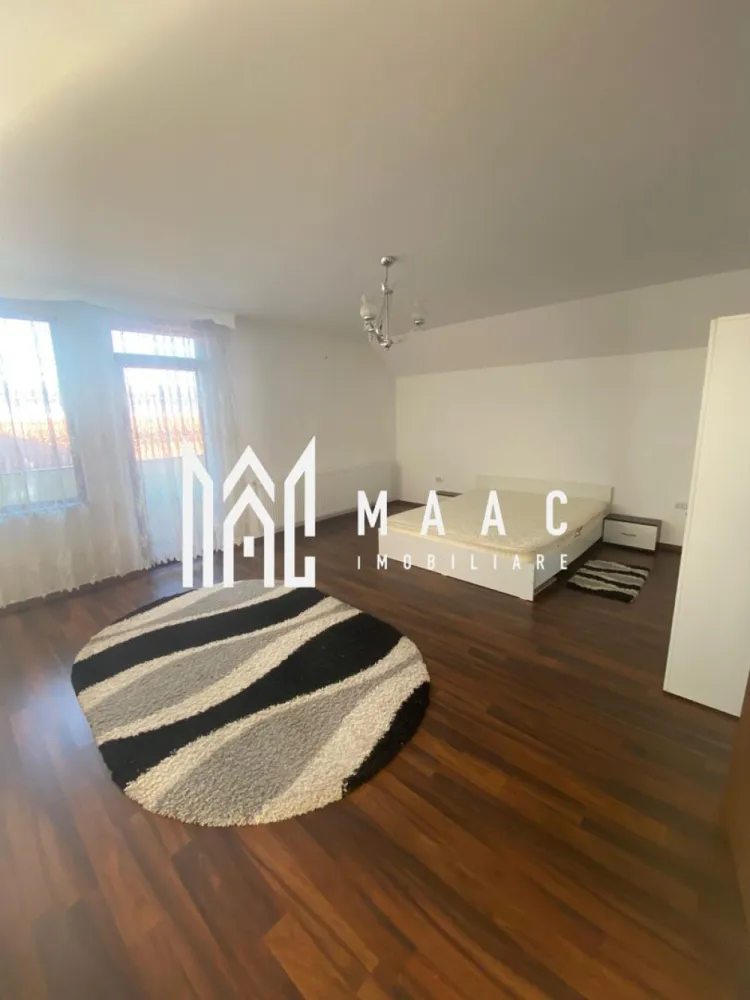 Casa individuală 5 camere I Curte I Utilități I Rasinari - MAAC IMOBILIARE va prezinta o casă individuală elegantă, situată într-o zonă buna din Rășinari, pe stradă privată, oferind liniște, intimitate. Suprafețe conform Cărții Funciare: • Teren: 567 mp • Suprafață construită desfășurată: aprox. 297 mp Compartimentare: Parter: • Living • Bucătărie separată • Dormitor / birou • Baie Etaj: • 3 dormitoare luminoase • Dressing generos • Baie Facilități și avantaje: • Bucătărie de vară • Anexe • Curte privată, • Acces exclusiv pe stradă privată, pentru un plus de confort și siguranță Proprietatea este intabulată, cu acte la zi, reprezintă o alegere excelentă atât pentru locuință de familie, cât și pentru investiție sau reședință de vacanță într-una dintre cele mai căutate zone de lângă Sibiu. Pentru detalii suplimentare și vizionări private, precizați ca ați văzut proprietatea cu ID CP2889012 }}