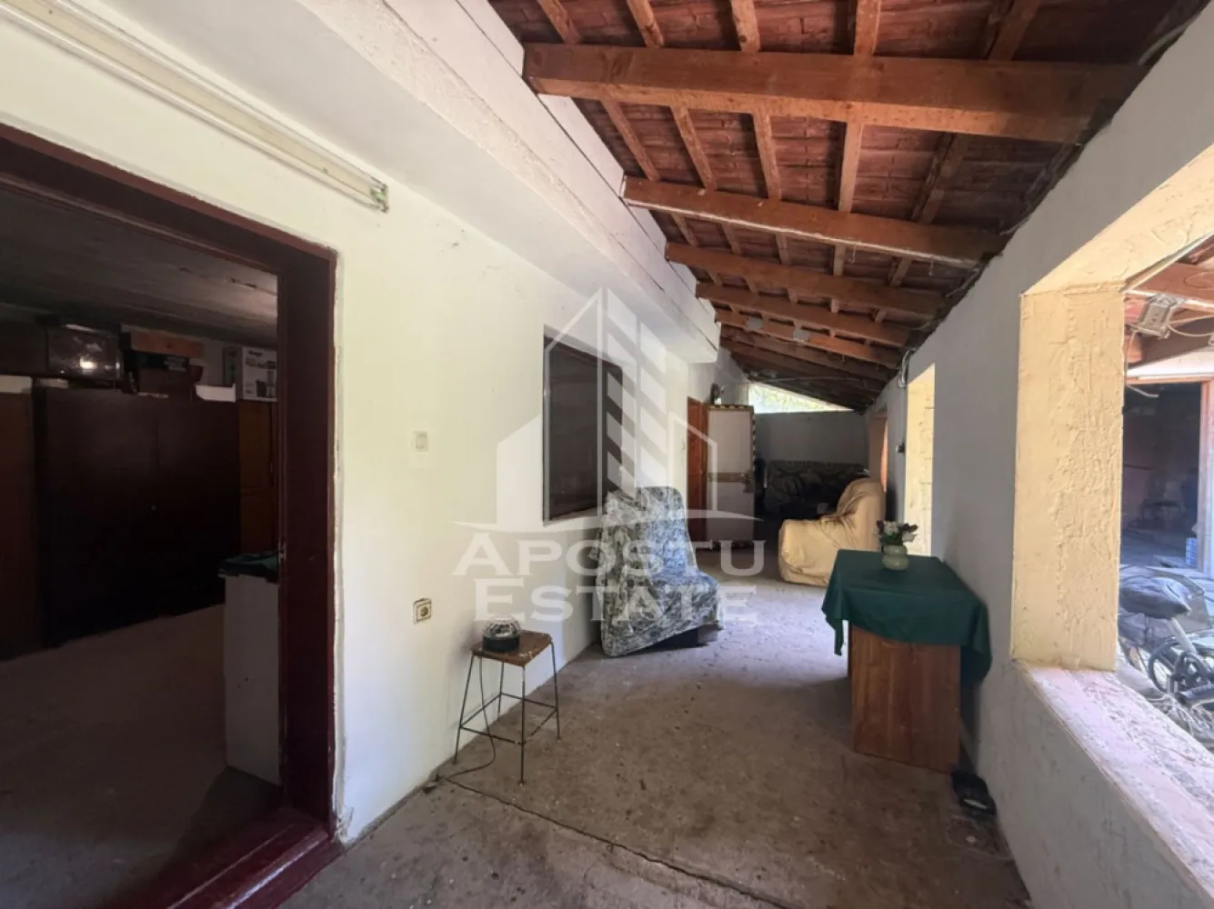 Casa individuala cu teren de vanzare, zona Plopi Timisoara