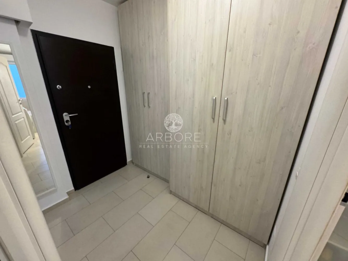 Apartament 2 camere cu terasa, langa metrou Timpuri Noi