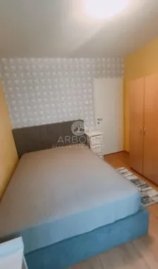Închiriere apartament 3 camere Tineretului