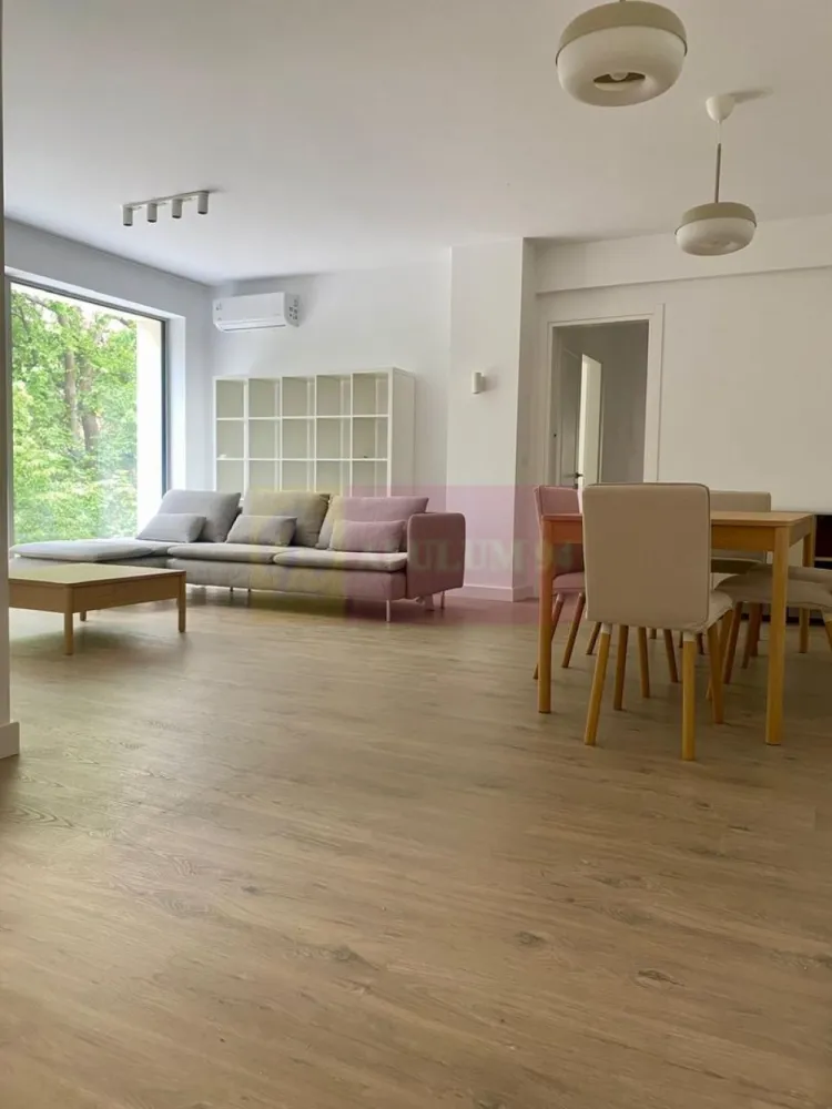 Armeneasca | 4 camere | 109 mp, mobilat utilat, boutique 2023, terasa - Arhitectura proiectului boutique Licurg 2 Prime Residence încorporează elemente de design specifice zonei, evidențiindu-se prin fațade elegante și detalii de piatră atent lucrate, ce se integrează armonios în peisajul local. Materialele, culorile și texturile sunt alese pentru a menține un aspect estetic în armonie cu stilul arhitectural tradițional al zonei.

Detalii apartament:
4 camere
Etaj 2/3
Decomandat
Terasa/ balcon 10mp
Suprafata utila 109mp

Compartimentare: living spatios, 3 dormitoare, bucatarie deschisa, 
2 grupuri sanitare, terasa de 10 mp.
Finisaje premium: parchet, gresie si faianta, vopsea lavabila, 
usi interioare din lemn masiv. Tamplarie din aluminiu cu geamuri triple 
— izolatie termica si fonica superioara, facturi reduse la utilitati.
Incalzire in pardoseala in toate camerele + AC

Dotari incluse: lift, 2 locuri de parcare, usa securizata, videointerfon, 
sistem de alarma, senzori de incendiu.

Stare: nou, mobilat si utilat complet. Se inchiriaza cu contract pe 
termen lung, minim 2 ani.
Chirie lunara 1800 euro + TVA. Se percep doua luni garantie.

Contact:
apulum94@apulum94.ro
adrian@apulum94.ro
Whatsapp 0733683453

EXTERIOR:

Rame din aluminiu:

Barieră termică ALIPLAST, culoare bej RAL 7044
Fixare mecanică pe cadru de oțel 30 x 30 mm
Geamuri triple:

Compoziție generală: Sticlă 6 mm 4S, distanțier 16 mm WE, sticlă float 4 mm, sticlă low E 6 mm
Parter spre stradă: Sticlă temperată KN 166 ESG 6 mm, distanțier 16 mm WE, sticlă float 4 mm, sticlă laminată low E 4.4.1 mm
Valoare U totală: 1,05 pentru rame și ferestre din aluminiu
PEISAGISTICĂ:

Design exterior:

Alee de intrare cu plăci ceramice
Drum de acces la subsol asfaltat
Mobilier urban pe platforme de beton, cu zone de flori integrate
Spații verzi:

Pe plăci de beton: Ghivece de plante (adâncime 50-70 cm), arbuști și gazon la rampa de intrare
Pe sol natural: Plantații de arbori și arbuști, gazon, pentru uz exclusiv apartamentelor 1 și 2
INTERIOR:

Pereți cu vopsea multistrat:

Trei straturi de vopsea albă lavabilă pe plăci de gips tencuite
Bază din bloc ceramic de 30 cm grosime
Pardoseli ceramice și laminat:

Plăci ceramice antiderapante și lemn laminat pe șapă de ciment
Izolație și calitate a construcției:

Izolație din lână minerală între cărămizi și plăci de gips pentru eficiență termică
Proiectare orientată spre confort și economie de energie

The architecture of Licurg 2 Prime Residence incorporates local design elements, featuring elegant facades and meticulously crafted stone details that blend seamlessly into the surroundings. Materials, colors, and textures are chosen to harmonize with the area's traditional architectural style. The project offers a variety of 3 and 4-room apartments, characterized by large windows that fill the spacious, well-organized interiors with natural light.

Apartment details:

4 rooms
Detached layout
Terrace/balcony: 10 sqm
Usable area: 109 sqm
Contact:

Email: apulum94@apulum94.ro, adrian@apulum94.ro
WhatsApp: 0733683453