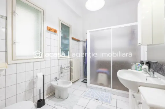 Vilă 5 camere Grădiște | 2 corpuri | 0% comision. Preț negociabil