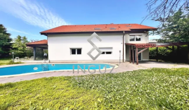 VILĂ DE LUX DE ÎNCHIRIAT | PIPERA – VOLUNTARI | PISCINĂ PRIVATĂ