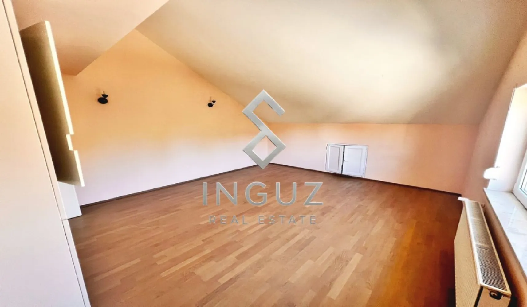 VILĂ DE LUX DE ÎNCHIRIAT | PIPERA – VOLUNTARI | PISCINĂ PRIVATĂ