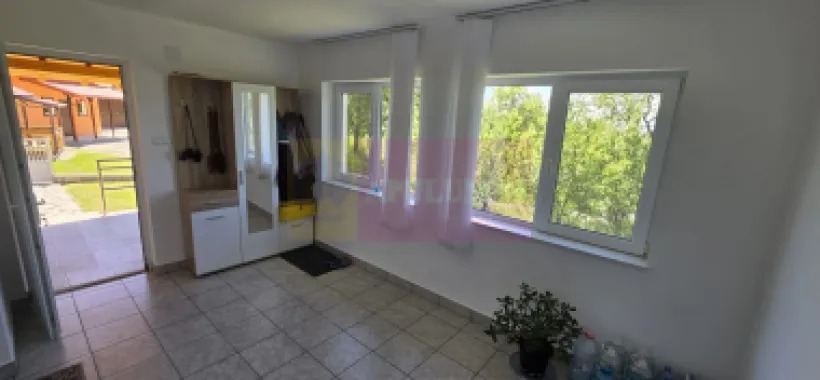 Vila de vanzare in Breaza-Nistoresti cu 7068 mp