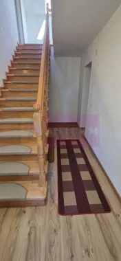 Vila de vanzare in Breaza-Nistoresti cu 7068 mp
