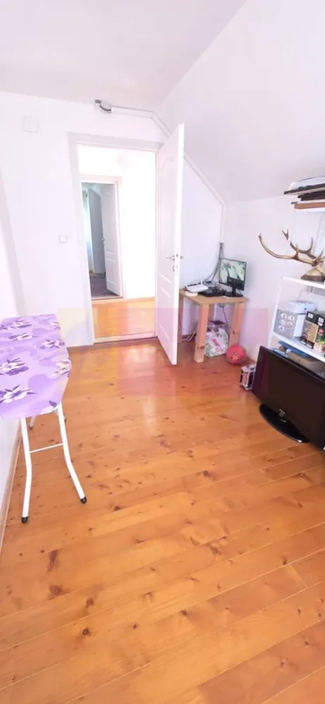 Vila de vanzare in Breaza-Nistoresti cu 7068 mp
