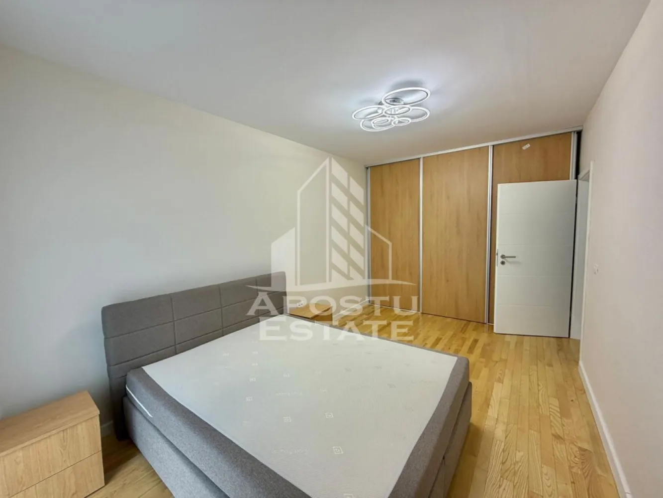 Duplex 5 camere de inchiriat, petfriendly, Ghiroda