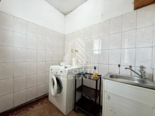 Apartament cu o camera de vanzare, zona Circumvalatiunii, Timisoara