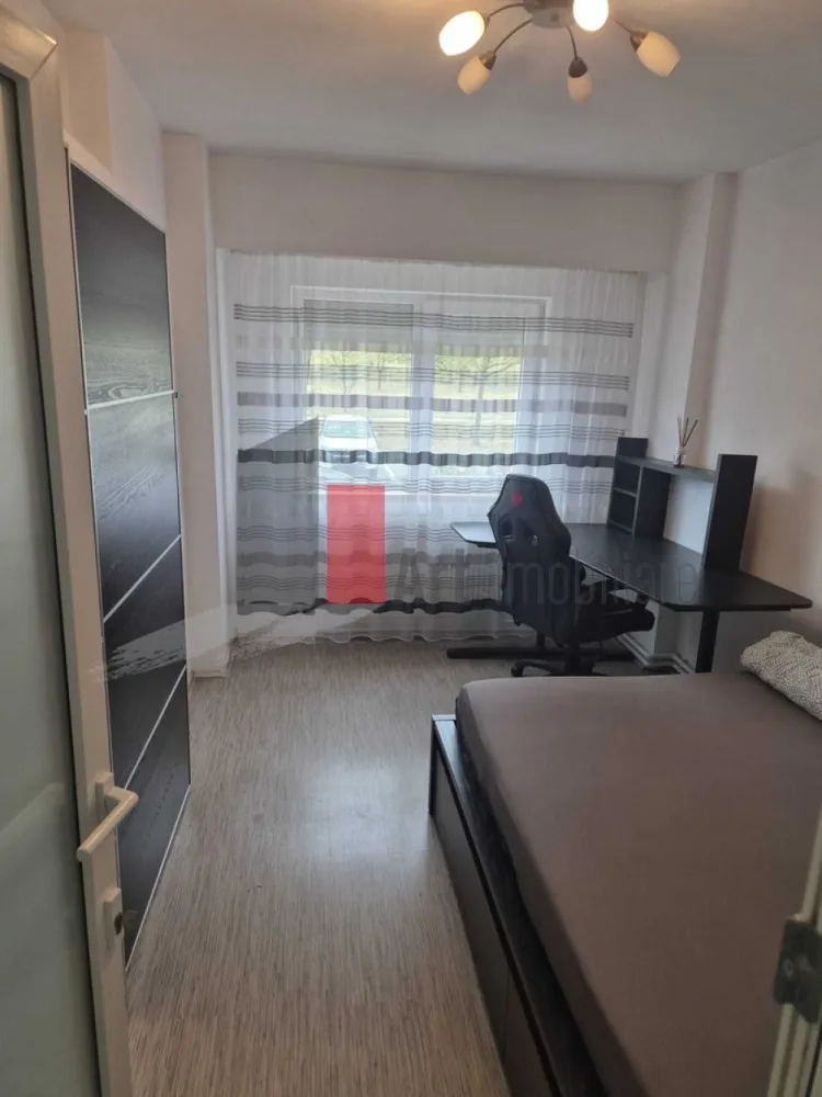 Vanzare apartament 3 camere -Crangasi -Lacul Morii