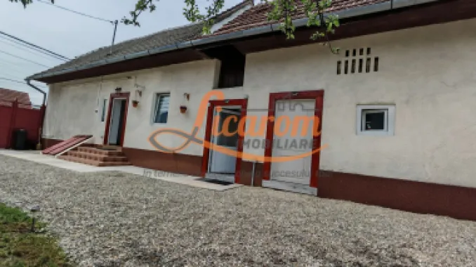 Casa 3 camere individuala SanpetrU,mobilata si utilata,128900 euro.