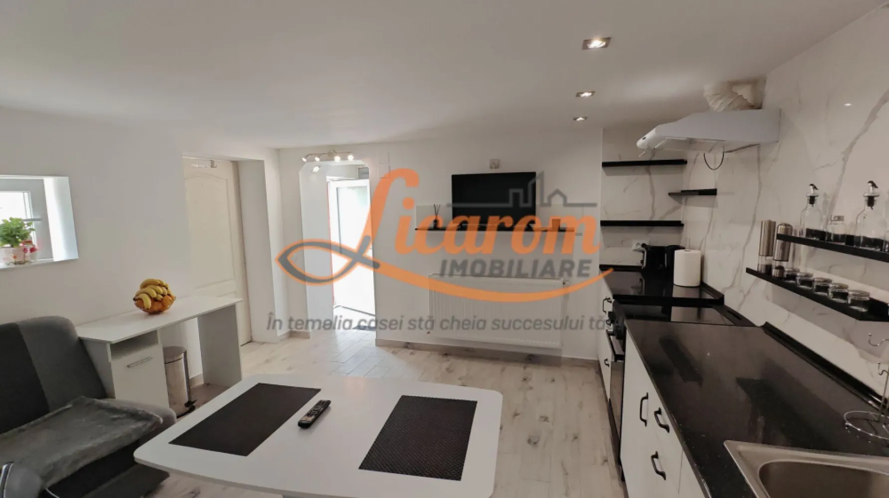 Casa 3 camere individuala SanpetrU,mobilata si utilata,128900 euro.