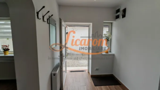 Casa 3 camere individuala SanpetrU,mobilata si utilata,128900 euro.