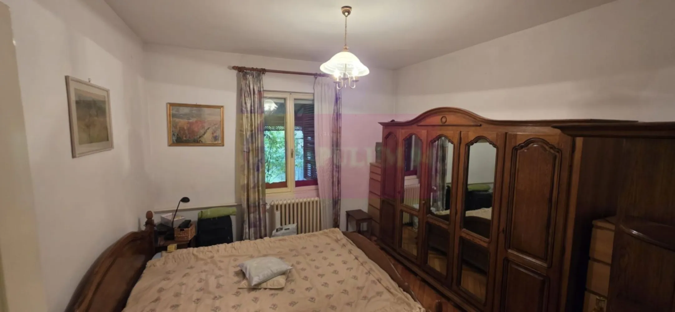 Vila de vanzare cu 6 camere si teren de 5116 mp in Cornu, Prahova