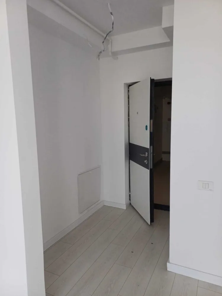 Studio de Vanzare - 46 mp - Zona Grand Arena - Va propun spre vanzare oconstrucție nouă, finalizata in ianuarie 2026 ,etajul 4 , lift, zona Grand Arena, sector 4 București.

apartment + loc parcare (78000 e)

comision : 0%