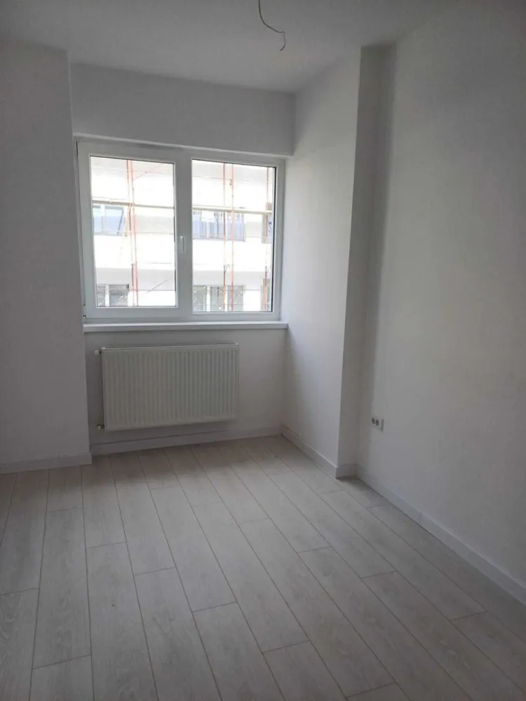 Studio de Vanzare - 46 mp - Zona Grand Arena - Va propun spre vanzare oconstrucție nouă, finalizata in ianuarie 2026 ,etajul 4 , lift, zona Grand Arena, sector 4 București.

apartment + loc parcare (78000 e)

comision : 0%
