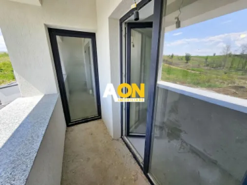 Duplex cu predare la cheie, 4 camere, piscina, 228 mp teren, Cetate