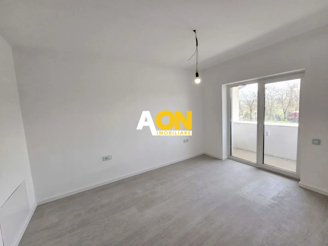 Duplex cu predare la cheie, 4 camere, piscina, 228 mp teren, Cetate