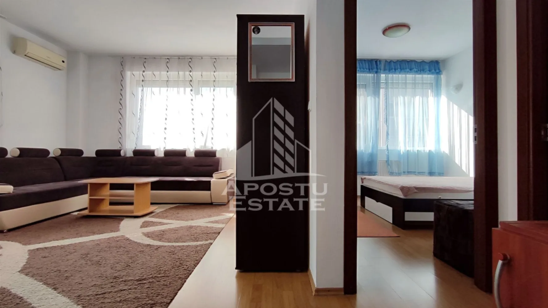 Apartament cu 2 camere, confort sporit, zona Uta - APOSTU ESTATE va propune spre inchiriere un apartament modern cu 2 camere, semidecomandat, disponibil pentru inchiriere imediat, in complexul rezidential Ared

Bucurati-va de confort in acest apartament modern, conceput cu atentie la detalii pentru a oferi un mediu de trai placut si relaxant.
Bucataria este complet mobilata si utilata cu electrocasnice.

Confortul termic este realizat prin centrala proprie de gaz, sistem de incalzire cu calorifere si al aparatului de aer conditionat.

Apartamentul are o suprafata utila de 70mp si este compartimentat astfel:
- Hol de acces 
- Bucatarie amenajata cu loc pentru luat masa
- Living foarte spatios si luminos 
- Dormitor cu pat matrimonial 
- Baie dotata cu cada

Amplasarea excelenta intr-o zona foarte buna ,cu acces facil la mijloacele de transport in comun .
Vecinatati:
-restaurante, cafenele, supermarket, Mall
- parcuri, scoli
- stadionul UTA
- institutii bancare
- farmacii
- Biserici

Garantie echivalenta cu o luna de chirie!
Apartamentul se inchiriaza doar pe termen lung, amenajat conform pozeler.

Pentru mai multe informatii sau pentru a programa o vizionare, va rugam sa ne contactati.
Va asteptam cu drag la o vizionare!

Oferta ID CP2186630