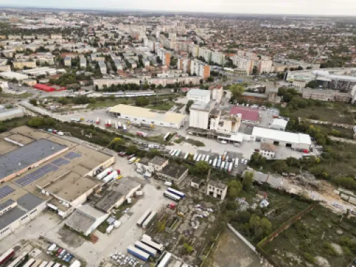 Teren industrial de 6,820mp Strada Poetului