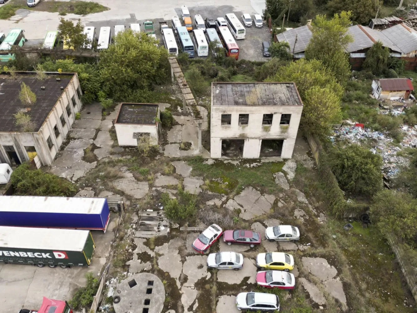 Teren industrial de 6,820mp Strada Poetului