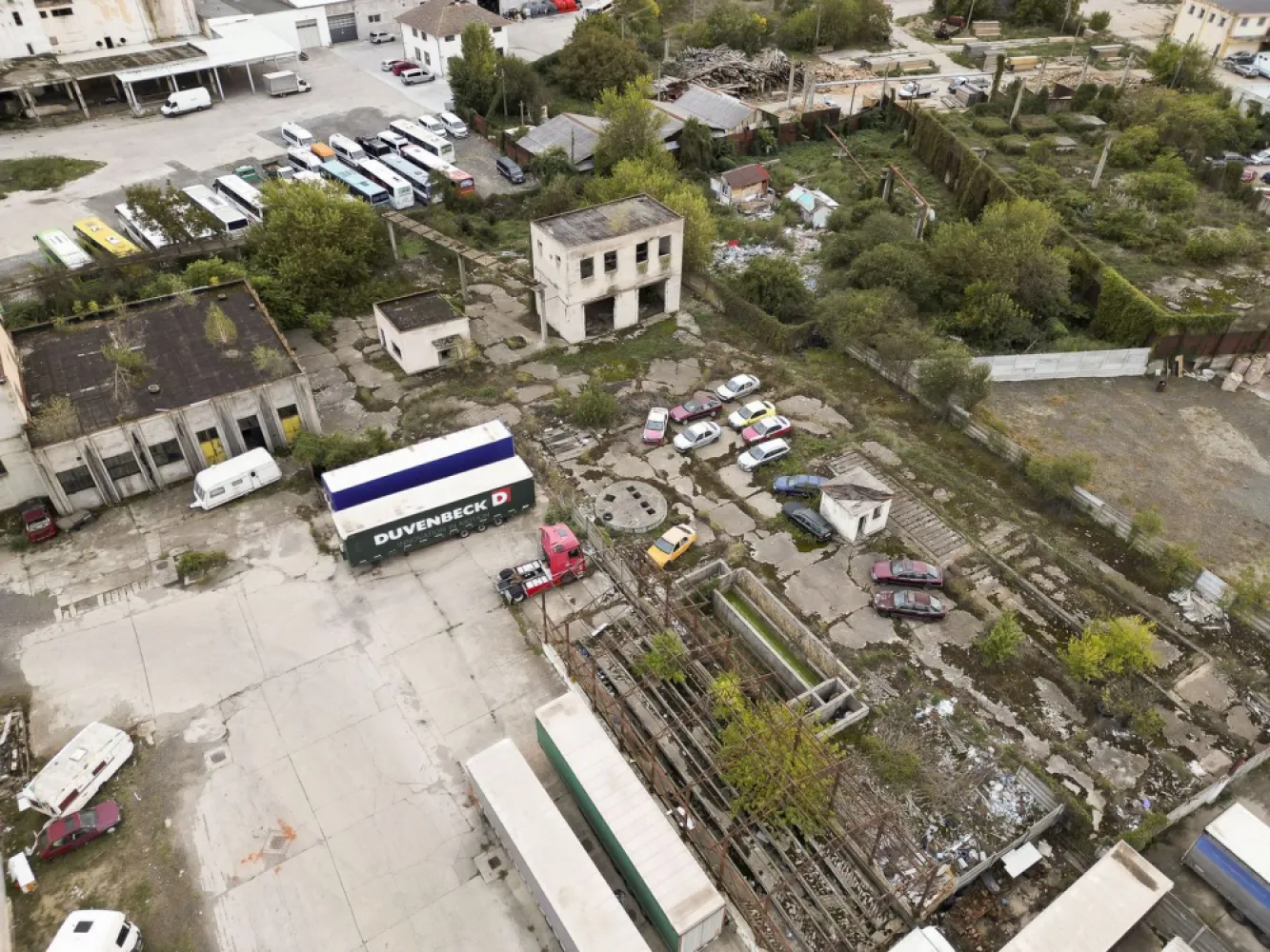 Teren industrial de 6,820mp Strada Poetului