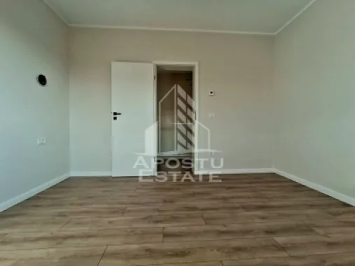 Duplex cu 4 camere, 140 m², in Mosnita Noua
