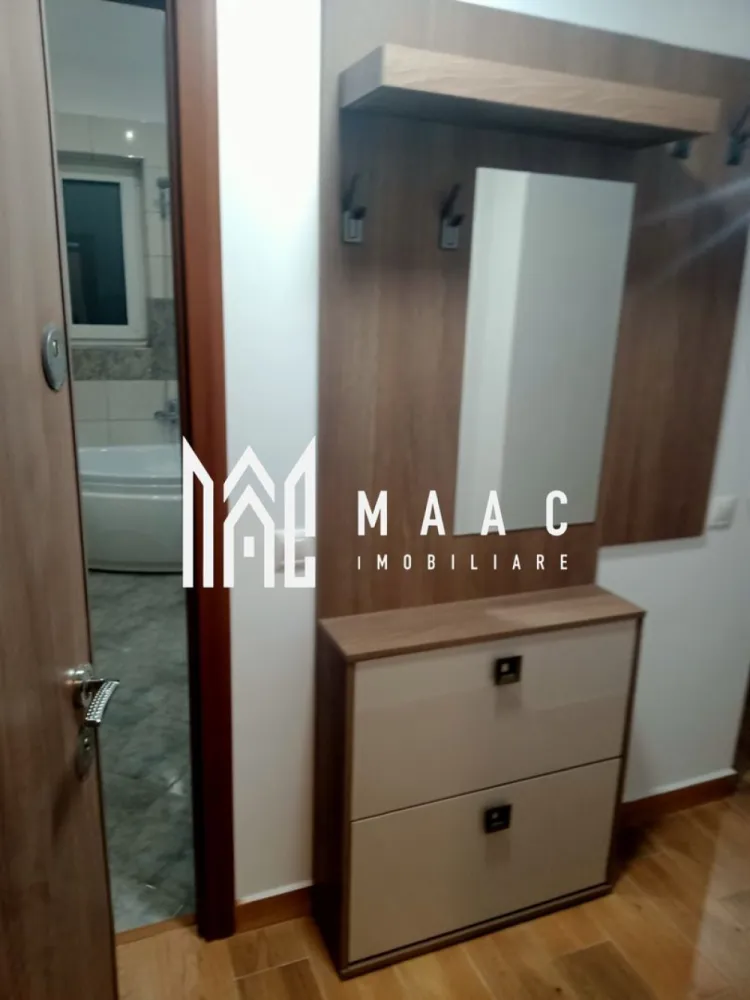 Apartament 2 camere | Etaj 1 | 2 Balcoane | Doamna Stanca - MAAC Imobiliare vă prezintă spre închiriere un apartament cu 2 camere, decomandat, situat la etajul 1 al unui imobil nou, în zona Doamna Stanca.

Caracteristici:
Suprafață utilă: 60 mp.
Etaj: 1 din 8, imobil dotat cu lift.
An construcție: 2016.
Apartament luminos, bine întreținut, ideal pentru locuire imediată.

Compartimentare:
Hol de acces.
Living cu ieșire pe balcon.
Bucătărie separată, complet funcțională.
Dormitor cu acces la al doilea balcon.
Baie dotată cu cadă și geam pentru aerisire naturală.

Dotări și confort:
Sistem de încălzire în pardoseală.

Termeni si conditii:
Se achita o luna de garantie in avans.
Nu se accepta animale de companie.

Avantaje locație
În apropiere se regăsesc magazine, restaurante, farmacii și alte servicii esențiale.
Acces facil la mijloace de transport și principalele artere ale orașului.

Pentru mai multe detalii precizati telefonic ca ati vazut anuntul cu ID: CP3125203