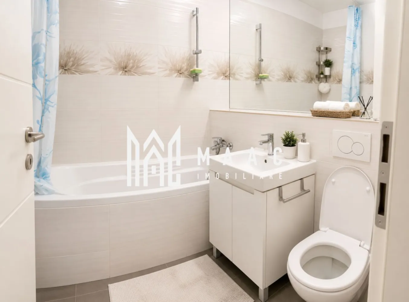 Apartament 3 camere | Balcon | Parcare | Zona Rahovei