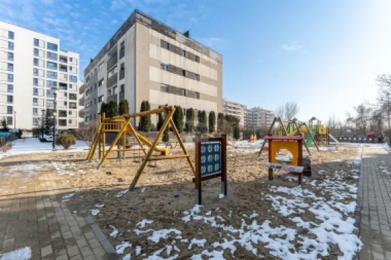 Logo Future Real Estate logo