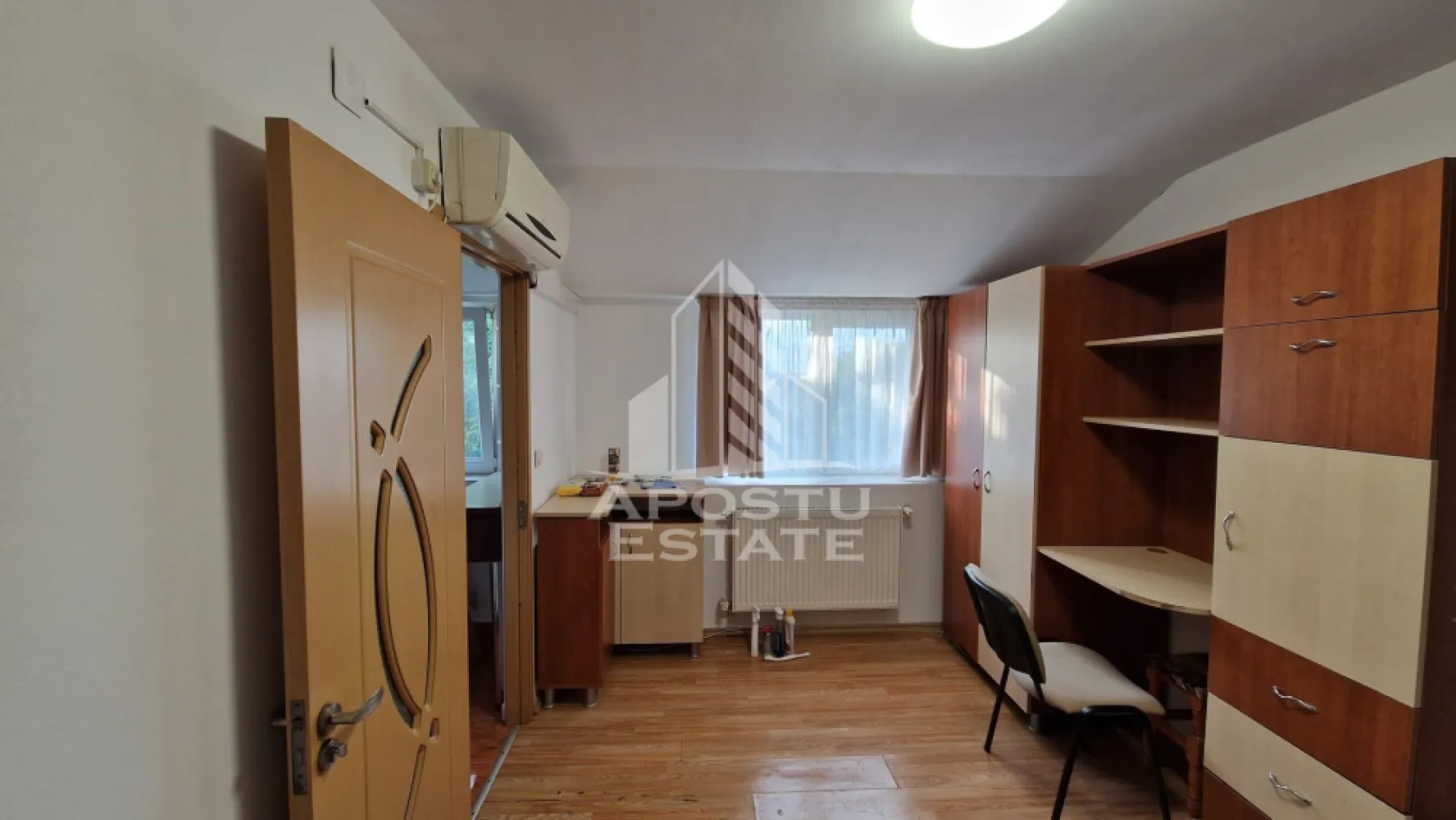 Apartament cu 1 camera , de inchiriat , Zona Take Ionescu , Timisoara