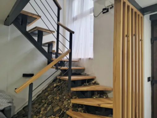 Chirie: apartament ultracentral, 3 camere 450 E neg. Comision 50%