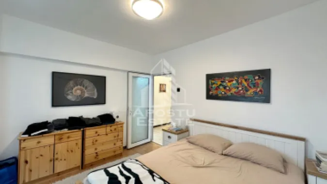Apartament de vanzare cu 3 camere si garaj, etajul 1, Aradului