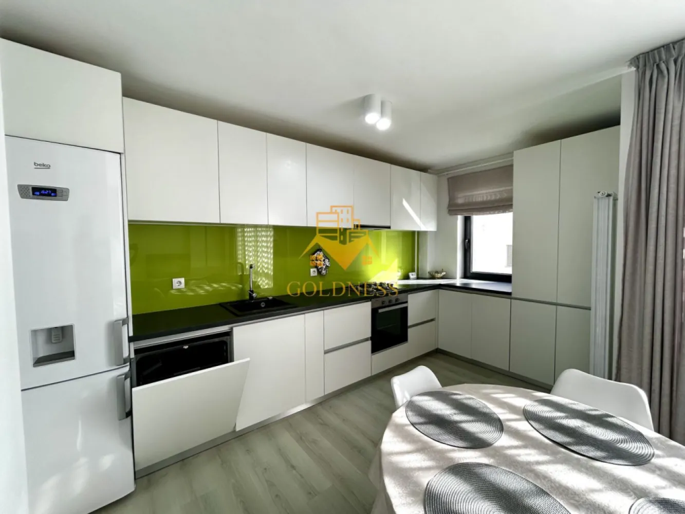 2 camere open space, Modern, Parcare, Calea Turzii, UMF, Europa