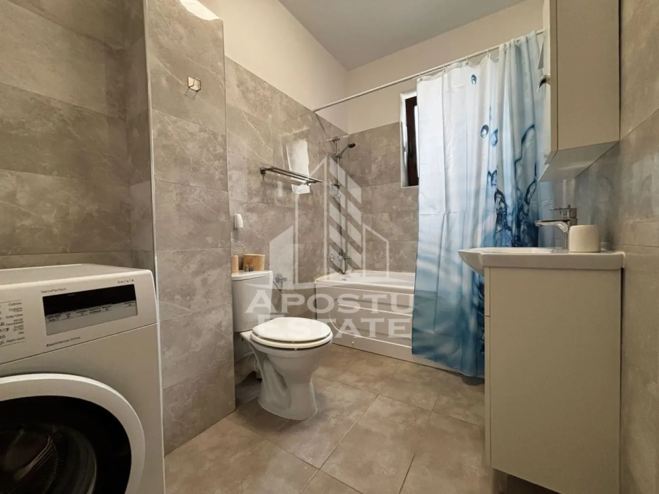 Apartement cu 2 camere de inchiriat, loc de parcare, Giroc
