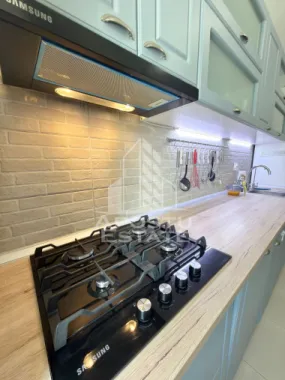 Apartament cu 3 camere decomandat, complet mobilat la parter in Giroc.