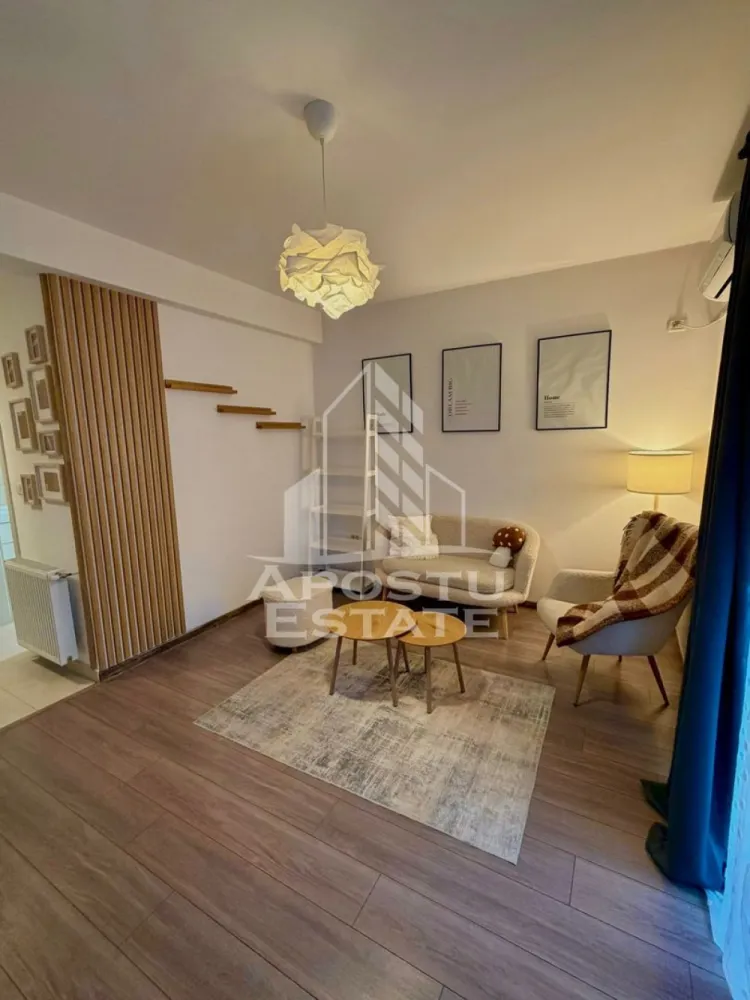 Apartament cu 2 camere de inchiriat, pet-friendly, Chisoda - Agentia imobiliara APOSTU ESTATE va propune spre inchiriere un apartament cu 2 camere, spatios si luminos, situat in Chisoda, o zona linistita si bine pozitionata fata de Timisoara, potrivit pentru cupluri,familii, sau persoane singure care isi doresc o locuinta unde sa se simta confortabil si cu acces facil catre aeraport, statii de autobuz, supermarket, magazine de zona, parcuri.

Suprafata utila: 53
Compartimentare eficienta:
-Hol de acces generos
-Bucatarie deschisa complet mobilata si utilata,
-Living luminos si spatios
-Dormitor mobilat
-Baie prevazuta cu cada si geam pentru ventilatie naturala

Confort si facilitati:
-Incalzirea apartamentului: centrala proprie
-Apartamentul este complet mobilat si utilat
-Doua locuri de parcare
-Animalele de companie sunt acceptate de catre proprietar

Localizare:
-Timis, Chisoda-acces facil spre magazine, supermarketul, scoli, parcuri si mijloace de transport in comun.

Ideal pentru:
-Cupluri
-Persoane singure

Disponibilitate: imediat
Pret chirie lunara: 400 Euro (usor negociabil)
Programeaza o vizionare pentru a-ti putea imagina viitorul aici!
ID intern: CP3127113