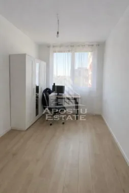Apartament 3 camere de vanzare, 63 mp utili, Ared Afi