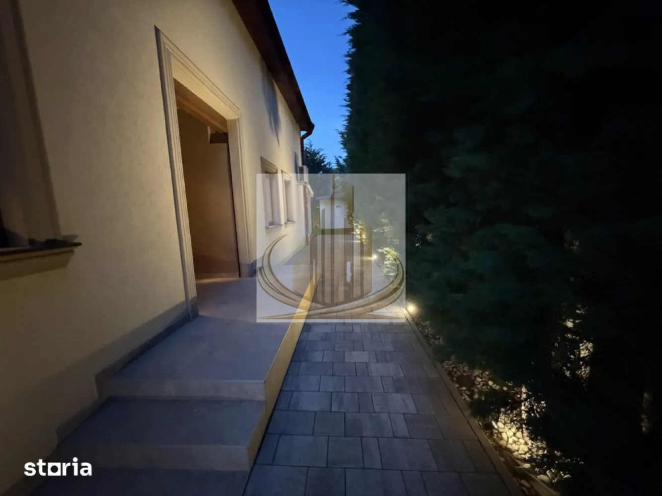 Duplex complet renovat | 154 mp | Panouri fotovoltaice | Dumbravita