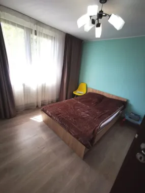 De vanzare apartament 3 camere, micro 39, 76.000 euro negociabil