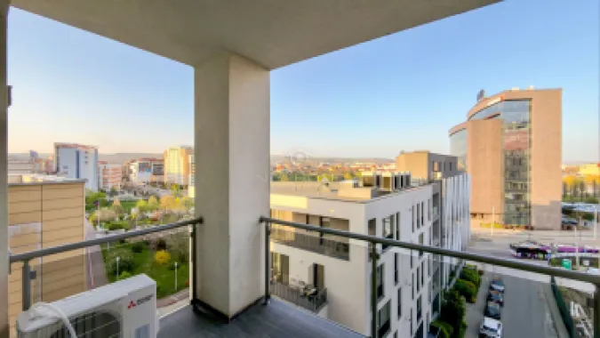 Apartament 3 camere cu view deosebit zona Iulius Mall