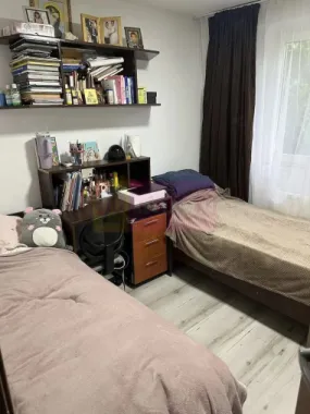 Apartament 2 camere pe str Huedin