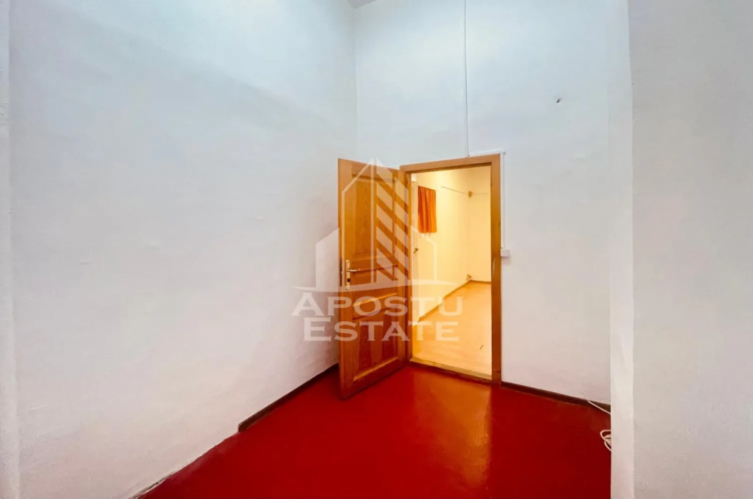 Spatiu Comercial - Zona UTA