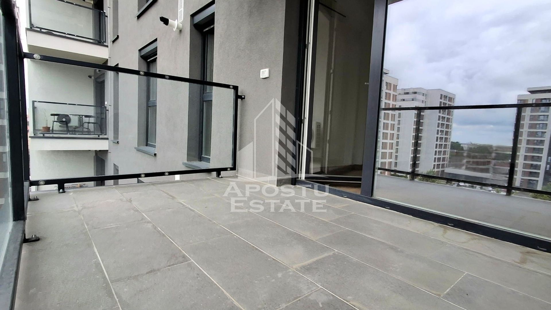 Apartament 2 camere Adora,Incalzire in pardosea nemobilat