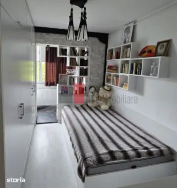 Vindem apartament cu 3 camere, Crângasi