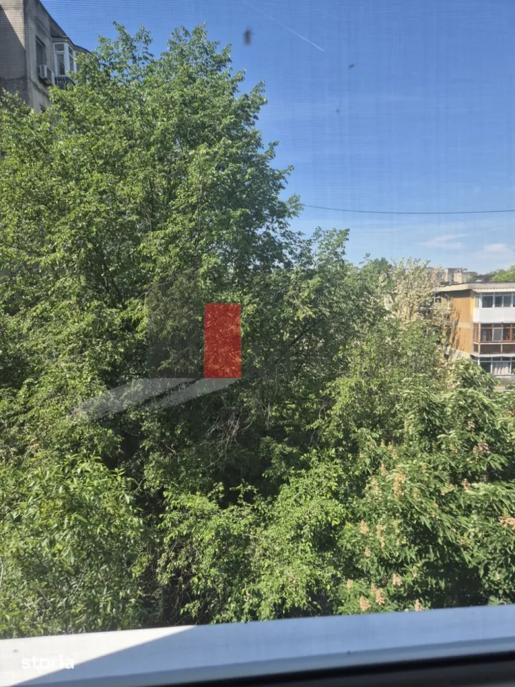 Vindem apartament cu 3 camere, Crângasi