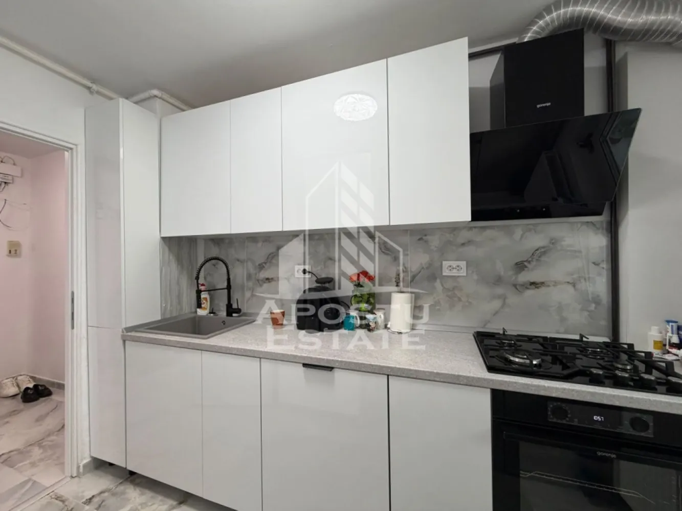 Apartament 3 camere,de vanzare,zona Dambovita, Timisoara