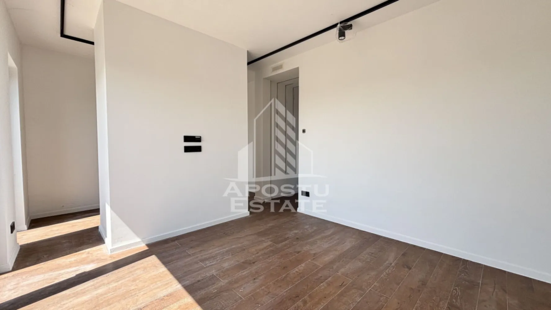 PENTHOUSE superb cu 3 camere si terasa mare in Timisoara | COMISION 0